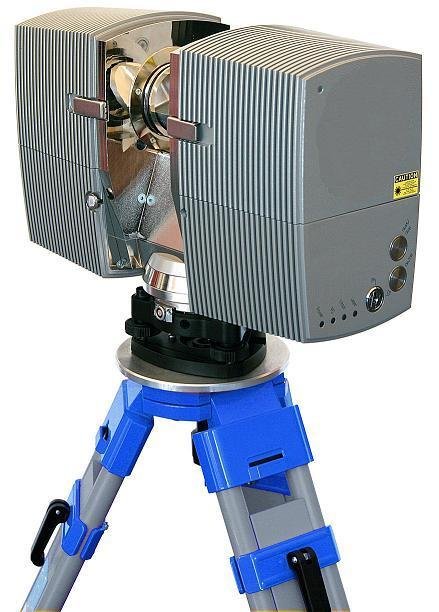3D laser scanner on a tripod